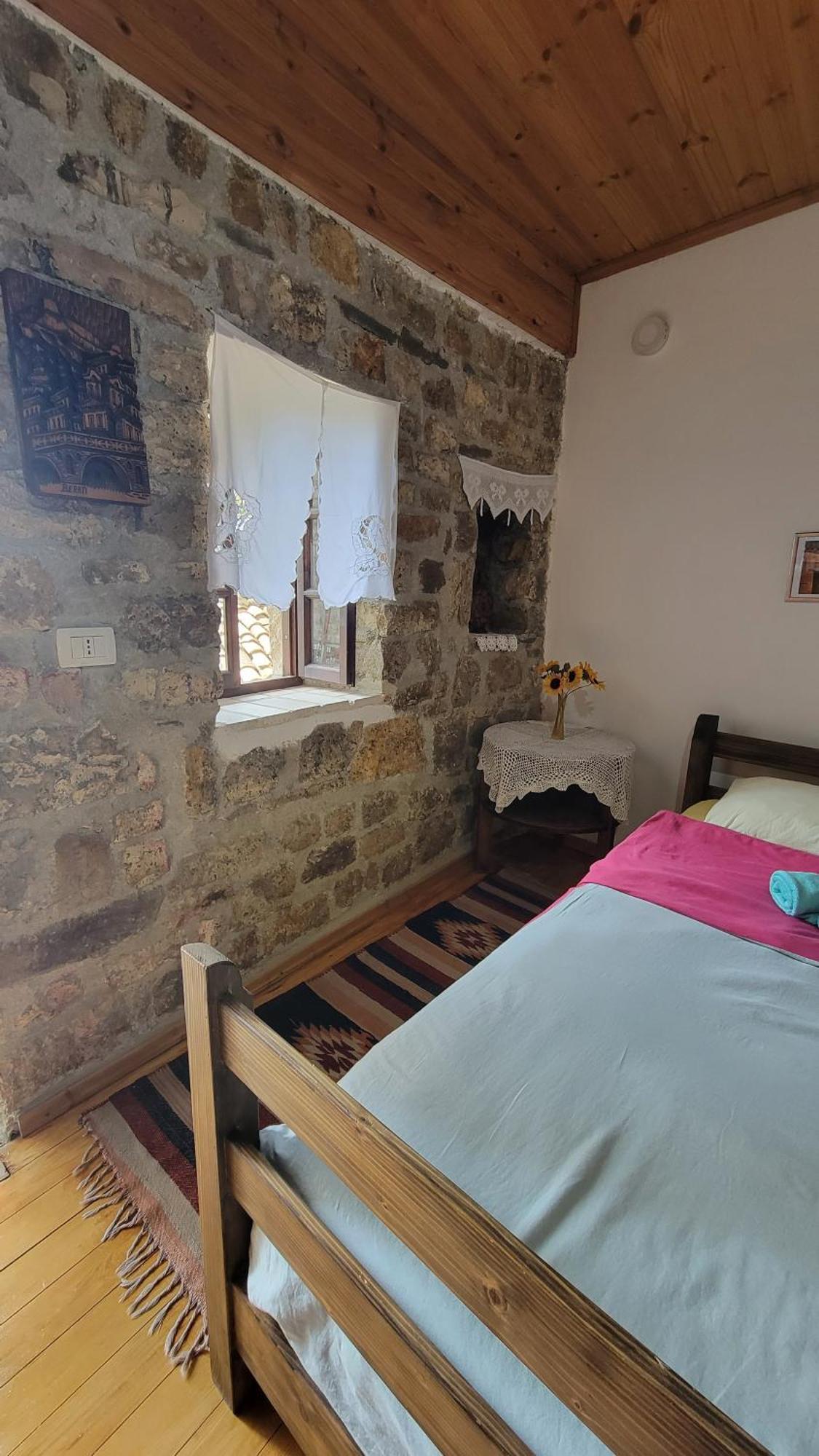 Guest House Mangalem Берат Екстериор снимка
